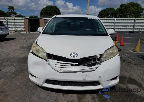 2012 Toyota Sienna Le из США, поврежденный, VIN 5TDKK3DC4CS193246